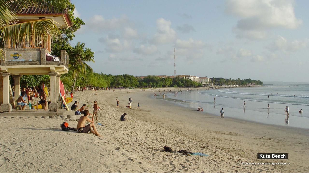 Zen Rooms Seminyak Mertanadi Екстериор снимка