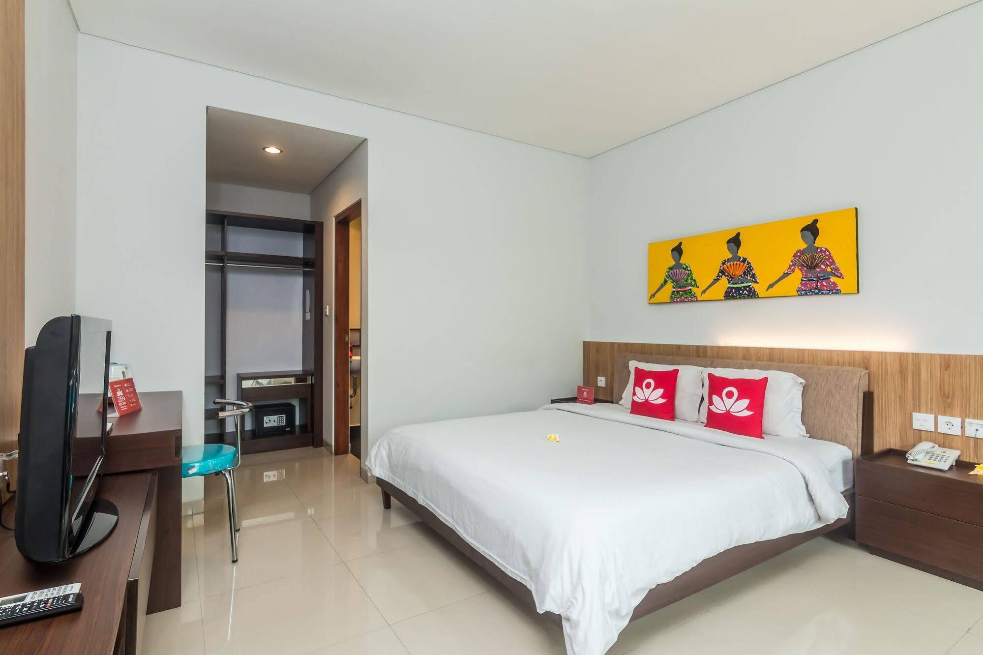 Zen Rooms Seminyak Mertanadi Екстериор снимка